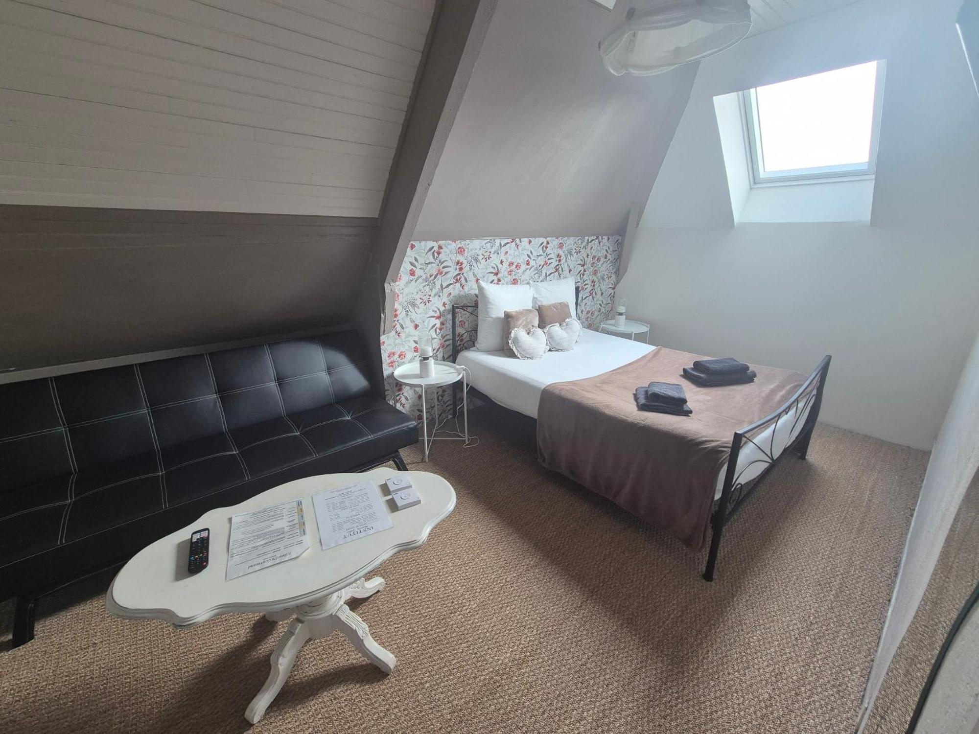 L'Ame Du Gourmand Hotel Pontorson Kültér fotó